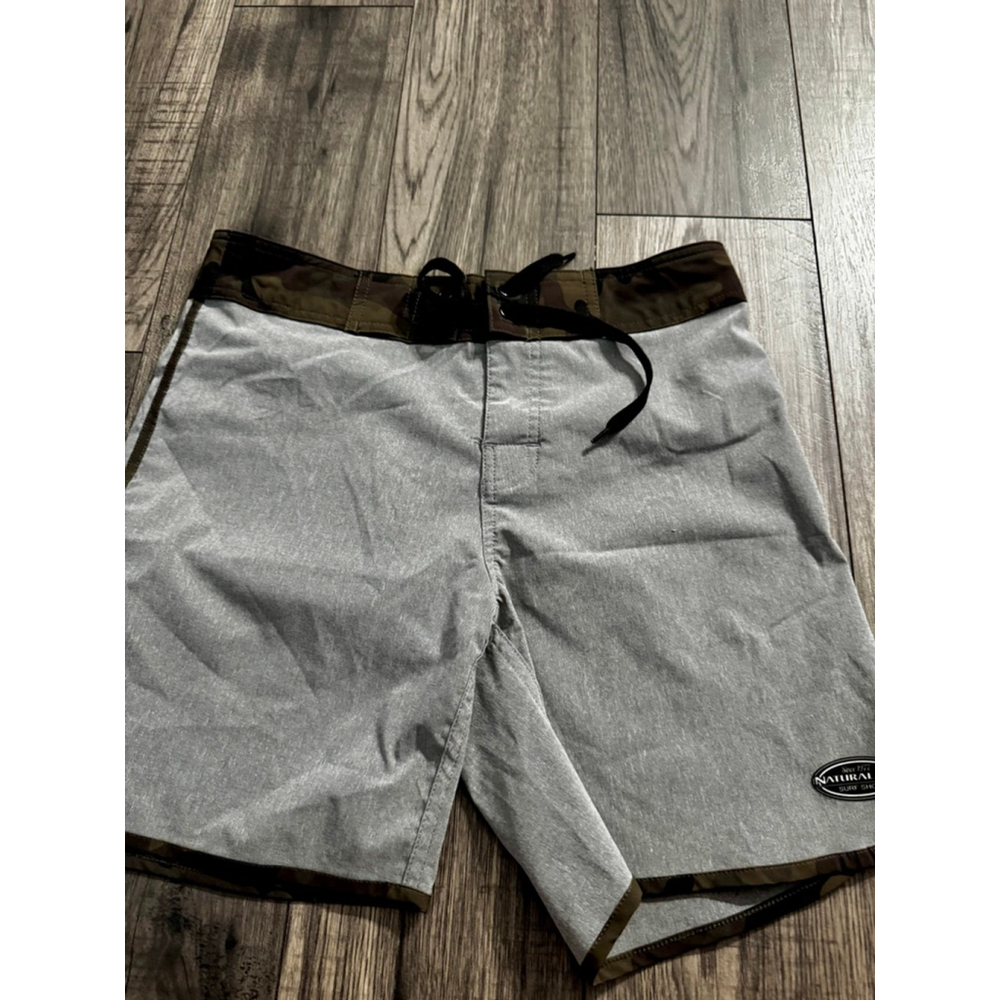 Natural Art Surf Shop Grey and Camo Men’s Swim Trunks Size 28 from Zumiez $48